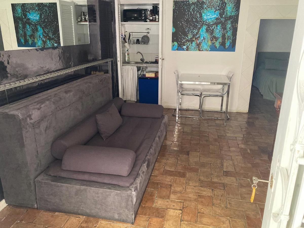 Residenza Le Rose Villa D'Arte Napoli Bagian luar foto