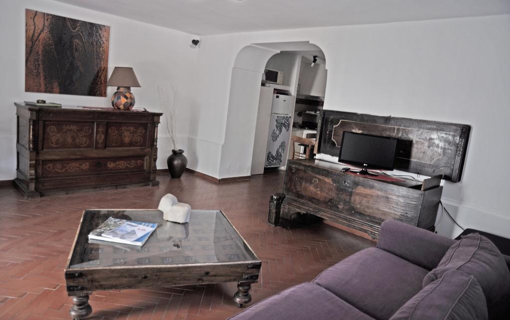 Residenza Le Rose Villa D'Arte Napoli Bagian luar foto