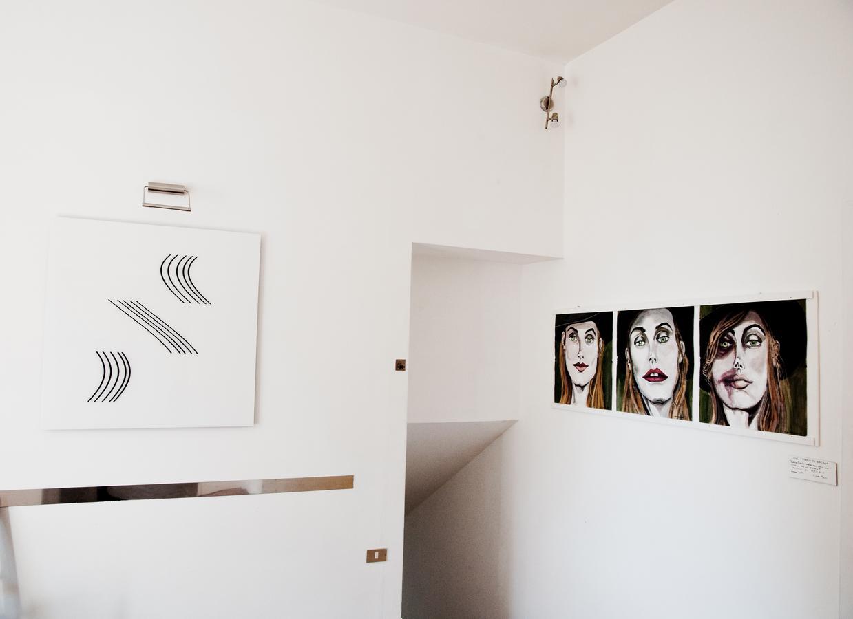 Residenza Le Rose Villa D'Arte Napoli Ruang foto